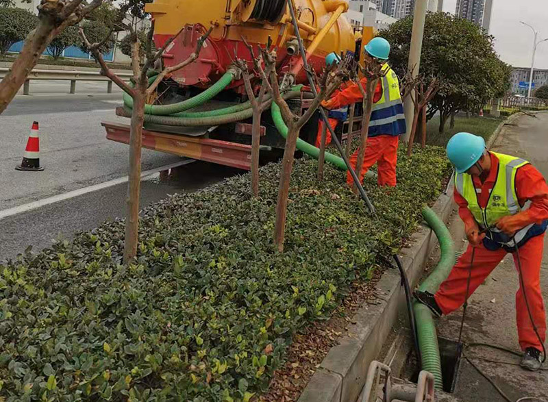 翼城市政管道清淤